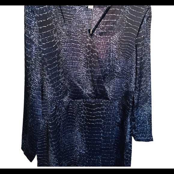 NWT HALSTON Tonal Snake Print V Neck Crossover Long Sleeve Dress Navy Blue Small - Picture 10 of 14